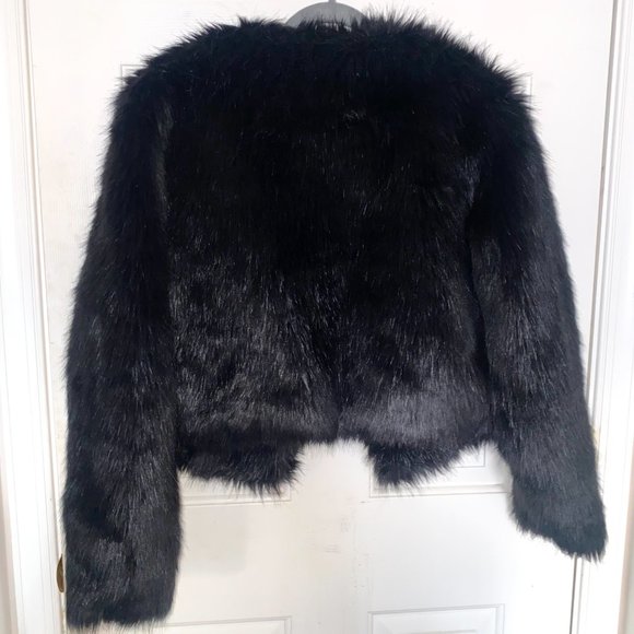 Fashion Nova Black Fur Coat - Picture 3 of 4